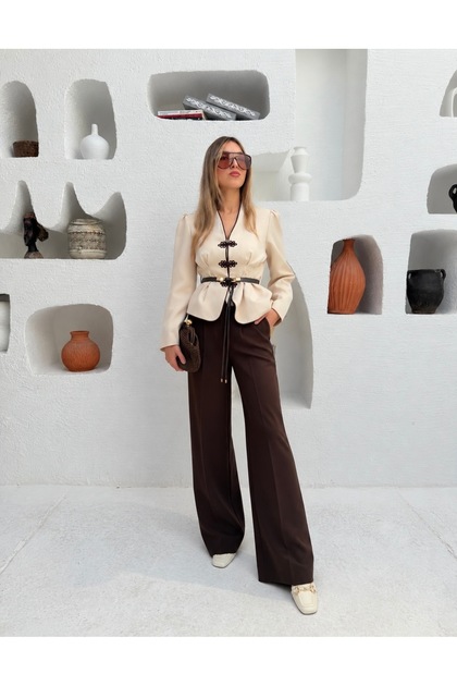 Chérie Ecru-Brown Two-Piece Set with Special Button Details, a Belted Jacket, and Wide-Leg Pants
