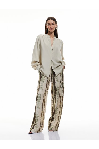 Buttoned Judge Collar Long Sleeve Satin Shirt