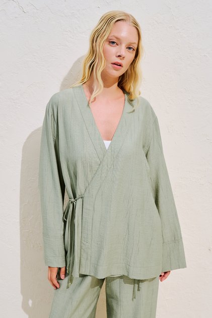 Textured Tie-Up Kimono Blouse Green