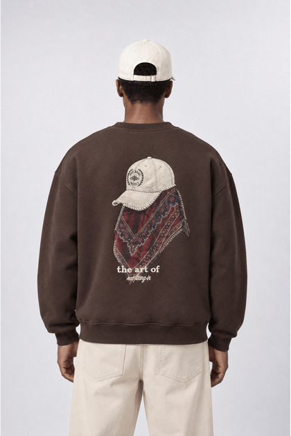 Men's the Art of Patch Detailed Oversize Sweatshirt Brown