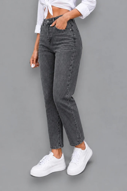 Boyfriend-Style High-Waisted Women's Jeans - Relaxed-Fit Mom Jeans - Denim Fabric