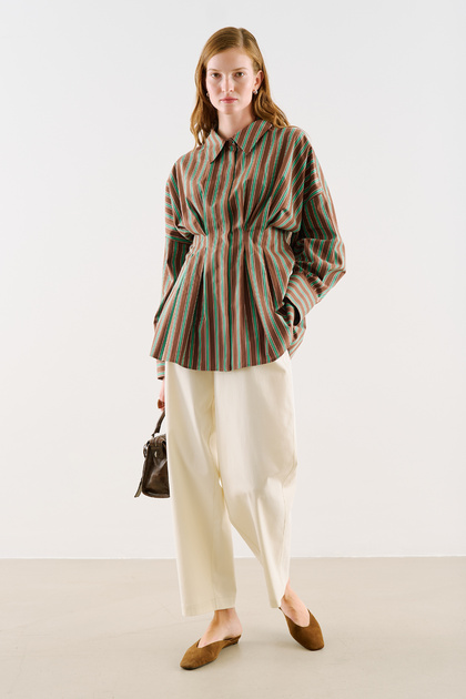 Patterned Short Shirt with Pleat Detail and Brown Stripes