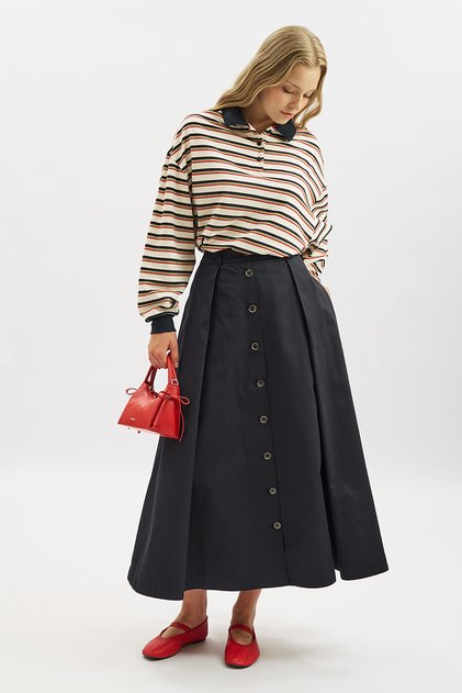 Lula Buttoned Skirt with Pleat Detail Navy Blue