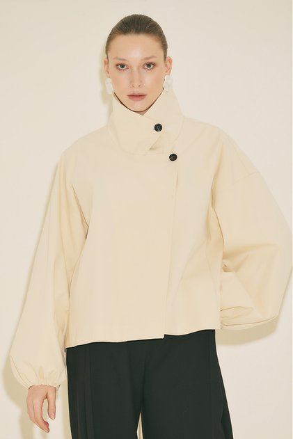 Melva Wide Sleeves Short Trench Coat Vanilla