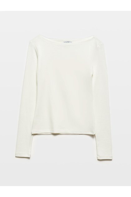 31332 Boat Neck Long Sleeve Ball