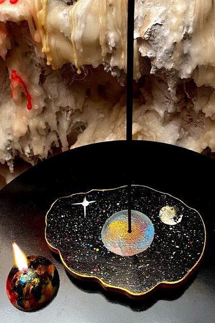 Dekoratif Hediyelik Astroloji Ay Dönümü Ve Yıldızlar Serisi Ay Ile Dünya Model Tütsülük Mumluk