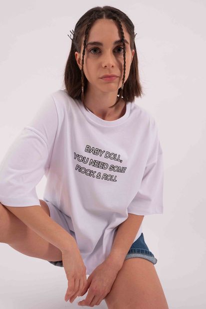 TRUGGS Baby Doll Baskı Detaylı Super Oversize Kadın T-shirt - 5
