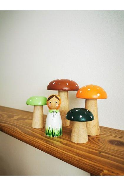 Mesu 4-Piece Waldorf Wooden Vintage Mushroom and Mushroom Tintika Toy Set