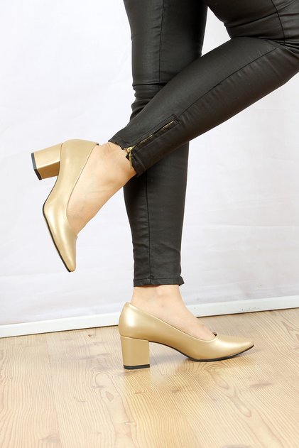 L4 Gold Medium Heeled Women's Shoes