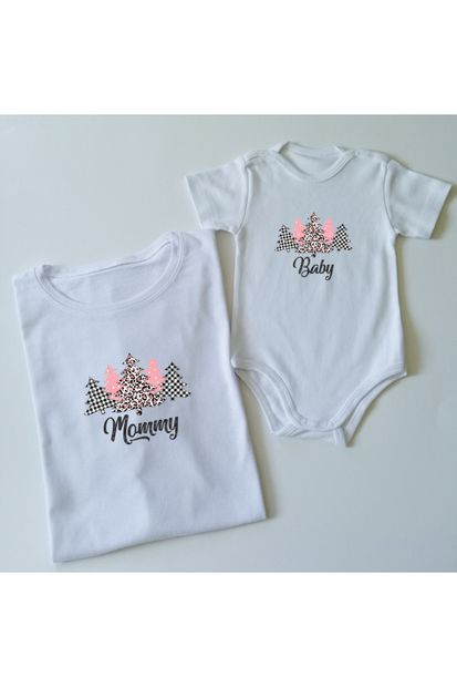 Hellomaandme Yeniyıl Anne Bebek Yılbaşı Ağaçlı Tshirt ve Zıbın İkili Set - 1