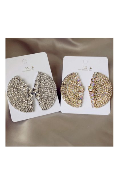 Crystal Stone Motif Earrings