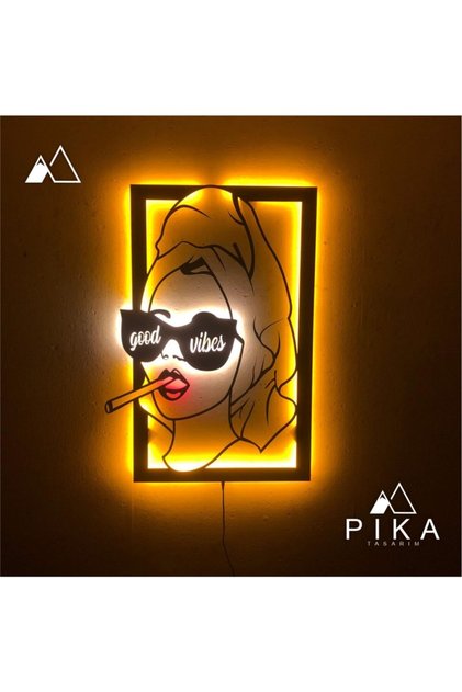 Üç Boyutlu Led Işıklı Ahşap Tablo Good Vibes Girls Figürü Duvar Dekorasyonu Mdf