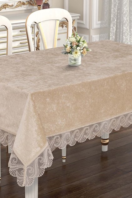 LUXURY VELVET TABLE CLOTH