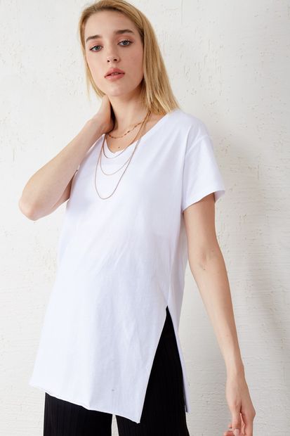 Eka Kadın Beyaz V Yaka Kısa Kol Yırtmaçlı T-Shirt - 2
