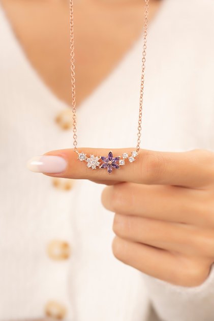 Unutma Beni Çiçeği Mor Taşlı 14 K Rose Gold Kaplama Kadın Kolye