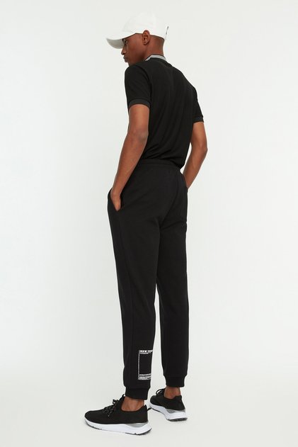 Black Elastic Leg Jogger Sweatpants - Regular Cut TMNSS22EA0101