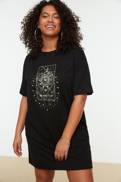 Trendyol Curve Plus Size Black Geometric Printed 100% Cotton T-Shirt Dress - Tbbss22El2269- Trendyol Trendyol Curve Plus Size Black Geometric Printed 100% Cotton T-Shirt Dress - Tbbss22El2269- Trendyol