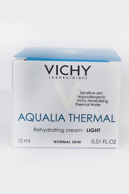 Vichy Aqualia Thermal Legere Nemlendirici Bakım Kremi 15 ml