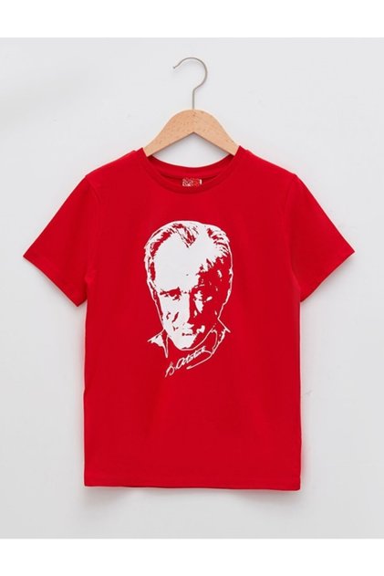 Red Color Mustafa Kemal Atatürk Printed t-shirt