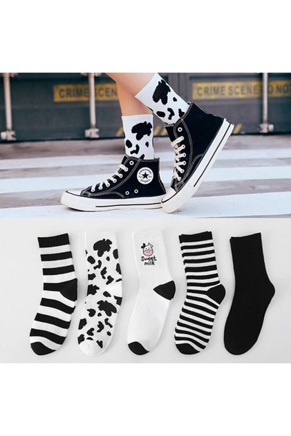 Women's Black and White Cow Pattern College Socks Set 5 Pairs