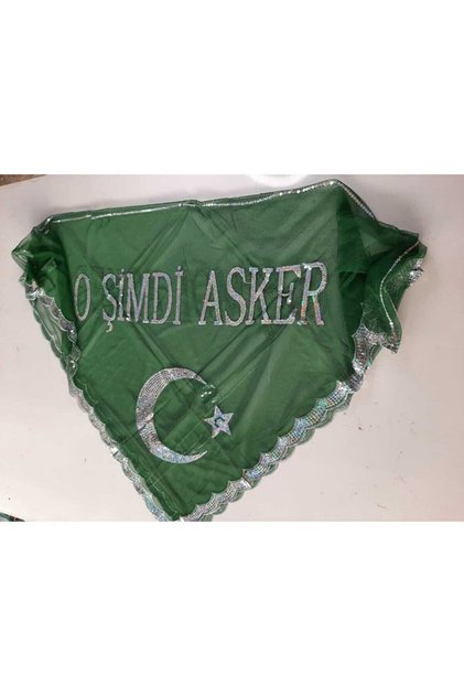 O Şimdi Asker Yazılı Pullu Yeşil Kına Örtüsü