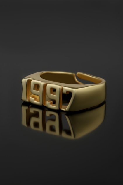 1997 Date Design Gold Color Ring