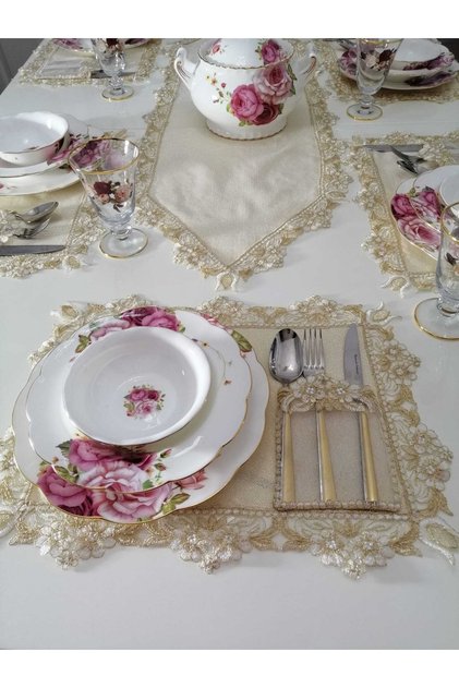 American Serving Embroidered Plate and Runner Set, Table and Presentation Set for 6 People, Gold Color