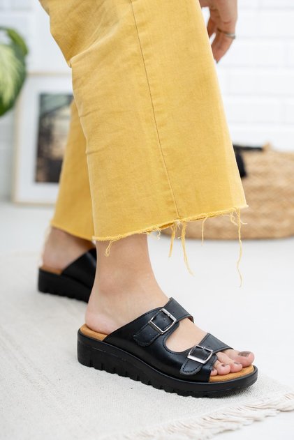 Women's Black Sandra Double Buckle Comfort Slippers