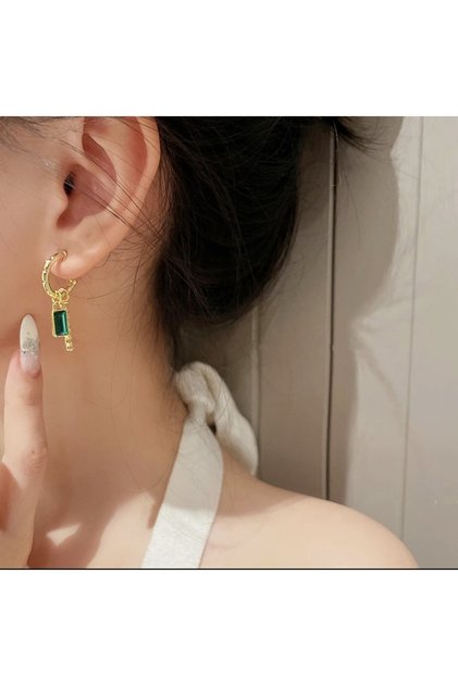 Dovie Women's Green Stone Crystal Earrings