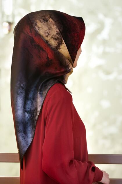 Women's Twill Silk Scarf Claret Red Gray