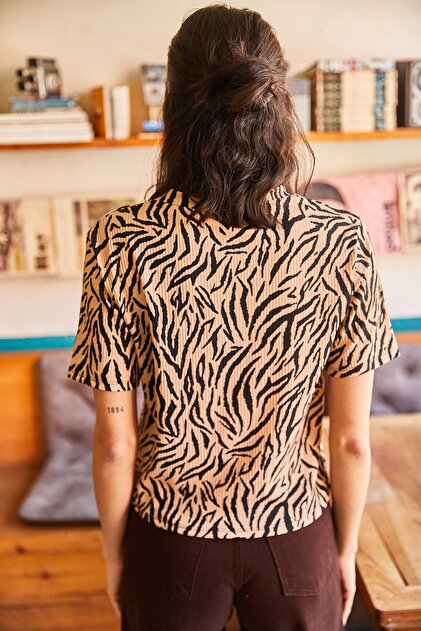 Olalook Kadın Vizon Zebra Leopar Fitilli Örme Crop T-Shirt TSH