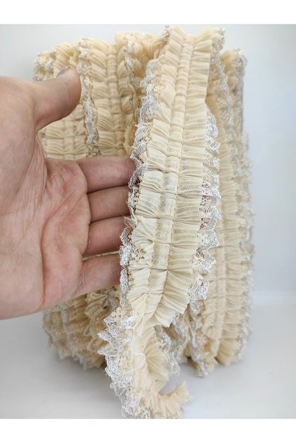 Mink Silver Glitter Lace Ruffle Ribbon – Special Design, Accessory, Quality Production, Eye-Catching Style