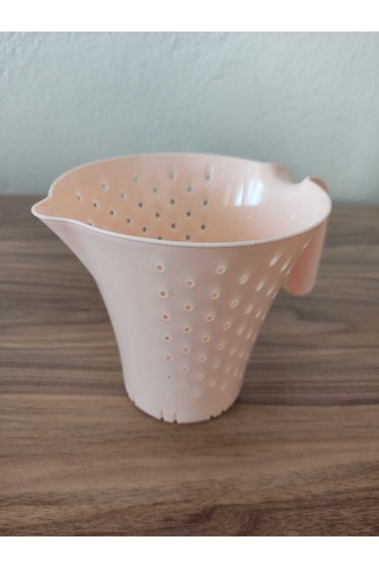 Jug Shaped Rice Strainer