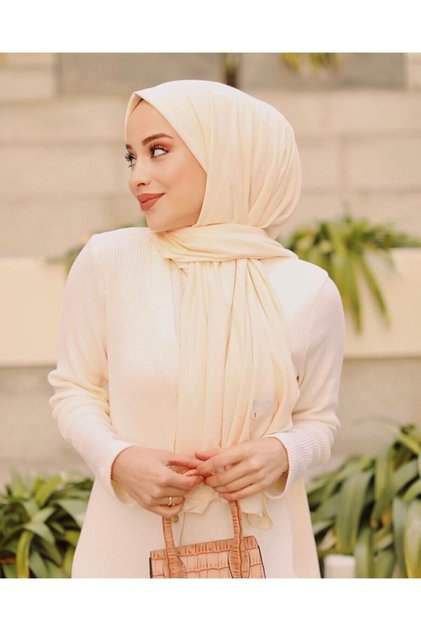 الحجاب شال القطن الممشط نموذج الحجاب