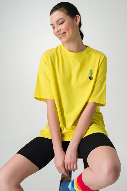 Runever Sarı Oversize Nakış Detaylı Kadın T-shirt Biker Tayt Takım 22093 - 5