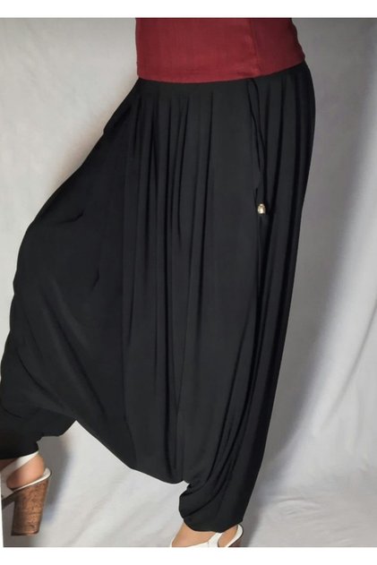 سلفار أسود مع مشد الخصر