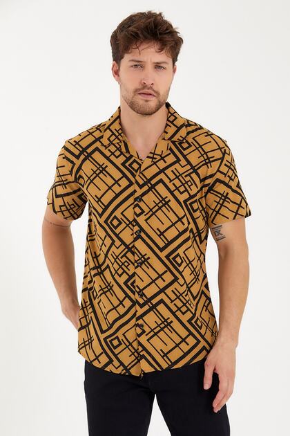 Men's Slim Fit Patterned Linen Open Collar Short Sleeve Shirt Brown
