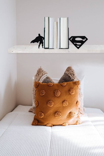 Metal Kitap Tutucu Superman Figürlü Kitap Desteği Dekoratif Kitaplık