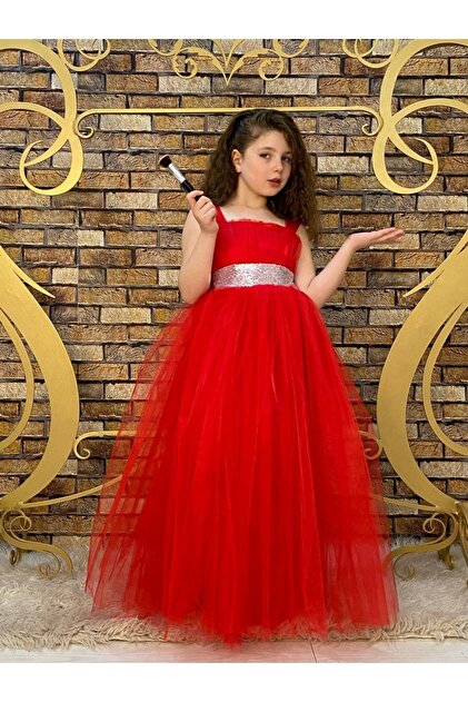 rapunzel red dress Rapunzel Christmas version dress design for @gleamglowprincess. Thank you so much for always choosing our work and sharing with us stunning pictures. #dress #rapunzel #costumes #dresses #mollynguyencosplay #love #review #christmas #newversion