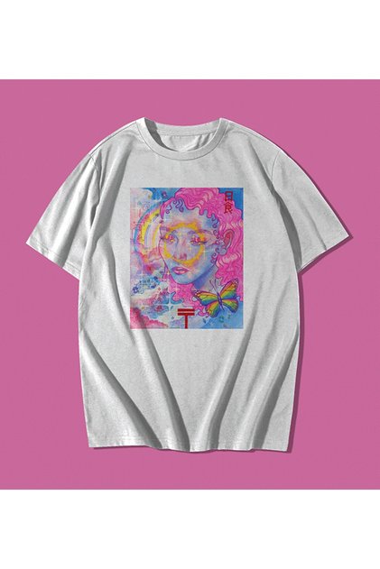 Colorful Pink Themed Rainbow Butterfly Japanese Written Women's Visual Oversize Unisex T-Shirt T-Shirt