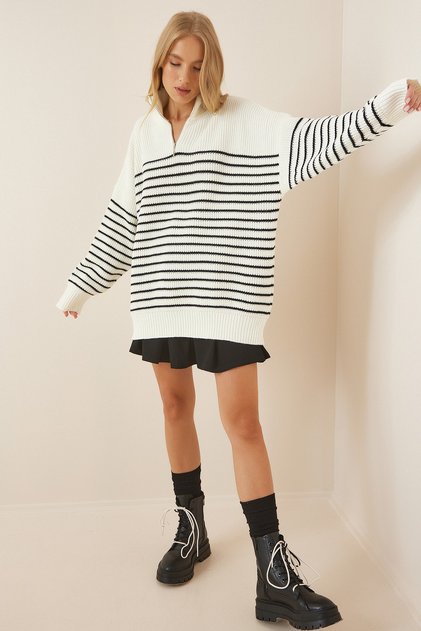 Women's Ecru Black Zippered Stand Collar Striped Oversize Sweater YY00077