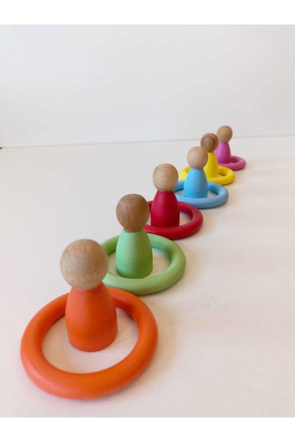 Peg Doll and Ring Set of 6 Colorful Human Figures (WALDORF)