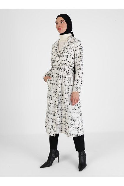 Belt Detailed Patterned Cap - Ecru -