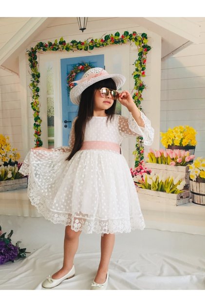 Girl's Ecru Polka Dot Hat Laced Princess Dress