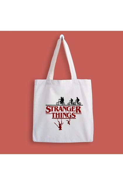 حقيبة قماش مطبوعة من Stranger Things 4