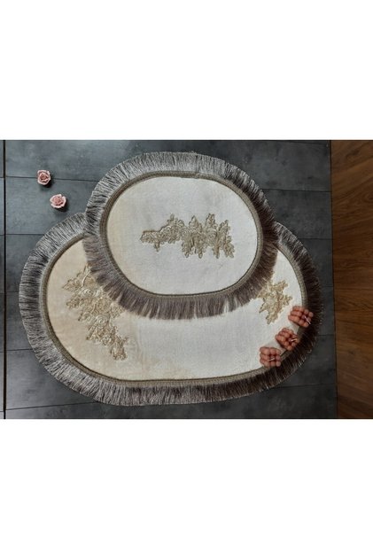 Algeria Fringed Mink French Lace 2-Piece Bath Mat Tufted Dowry Toilet Set