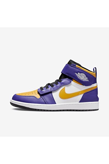 Nike Air Jordan 1 Hi Flyease 