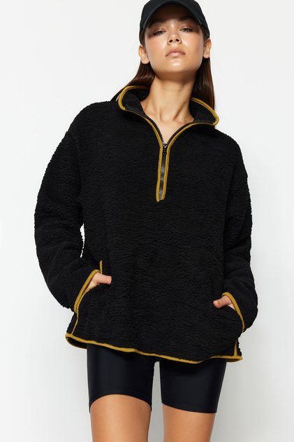 Black Plush Knitted Sports Sweatshirt THMAW23SW00021