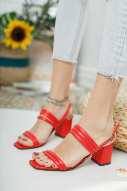 KILINÇ Kadın Kırmızı Biyeli Zenne Ayakkabı - 2