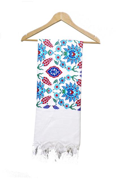 1973 Red Tulip Tile Printed Cotton Bamboo Peshtemal